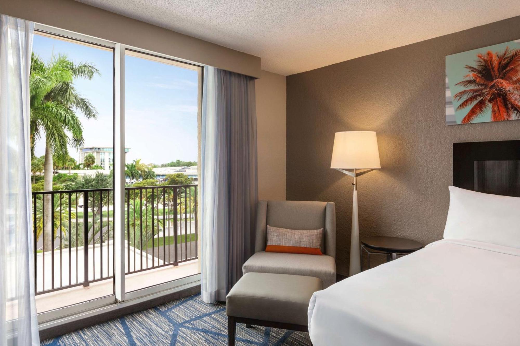 Embassy Suites By Hilton Miami International Airport Miami Springs Dış mekan fotoğraf