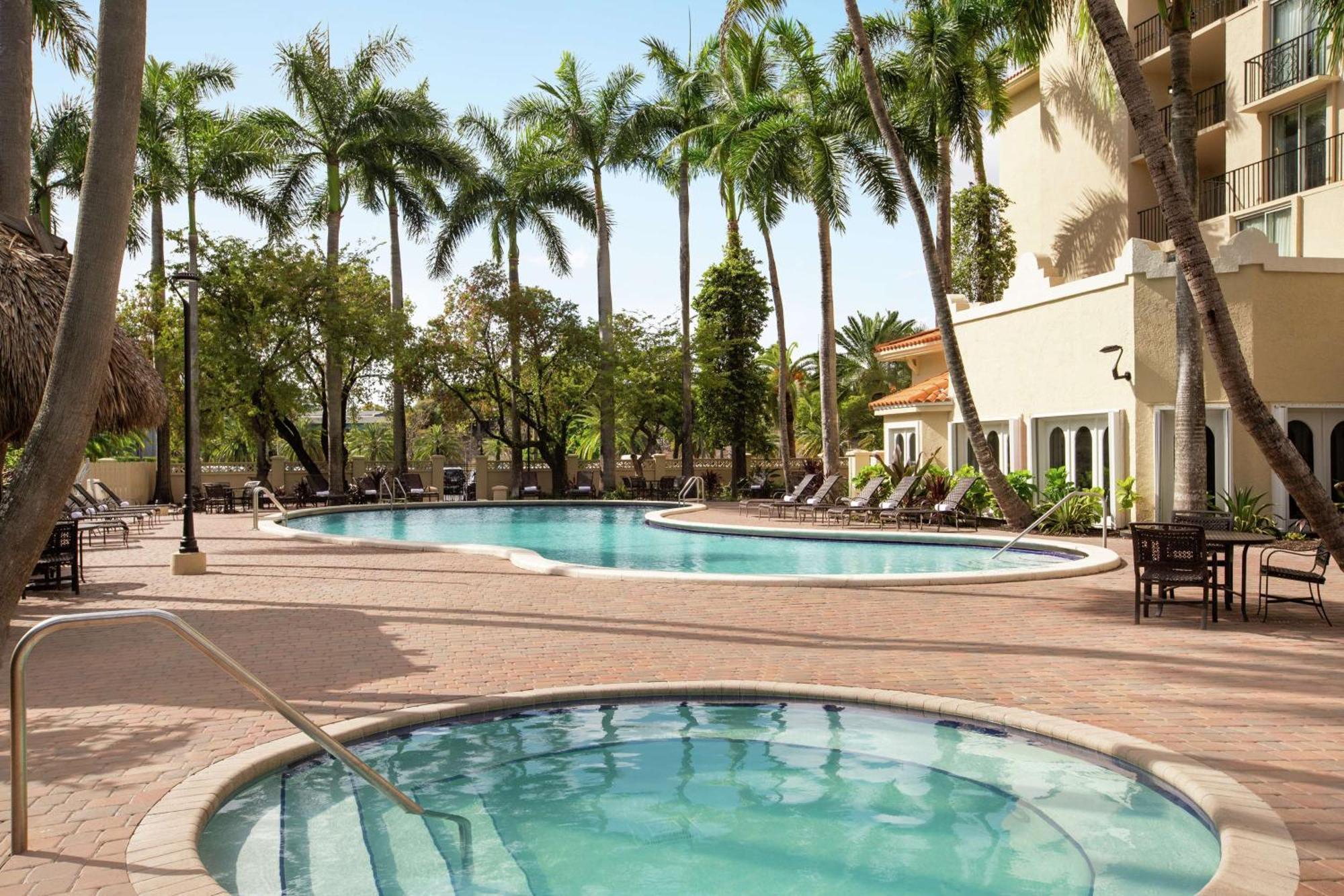 Embassy Suites By Hilton Miami International Airport Miami Springs Dış mekan fotoğraf